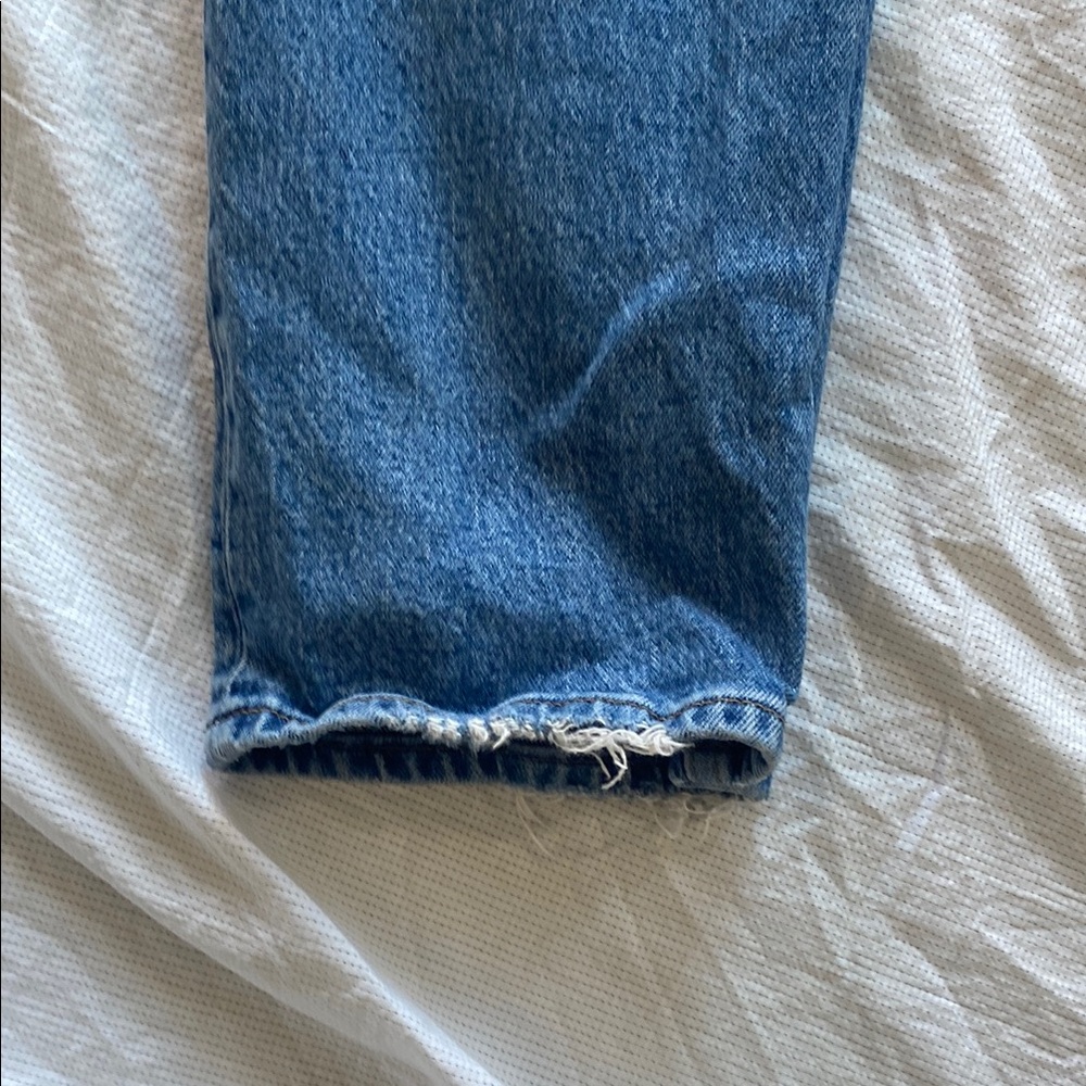 Abercrombie & Fitch 90s Straight Ultra High Rise Jeans - Picture 9 of 16